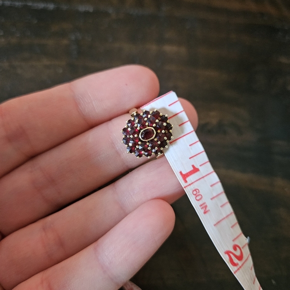 Vintage Bohemian Garnet 14K Yellow Gold Ring - Picture 13 of 15